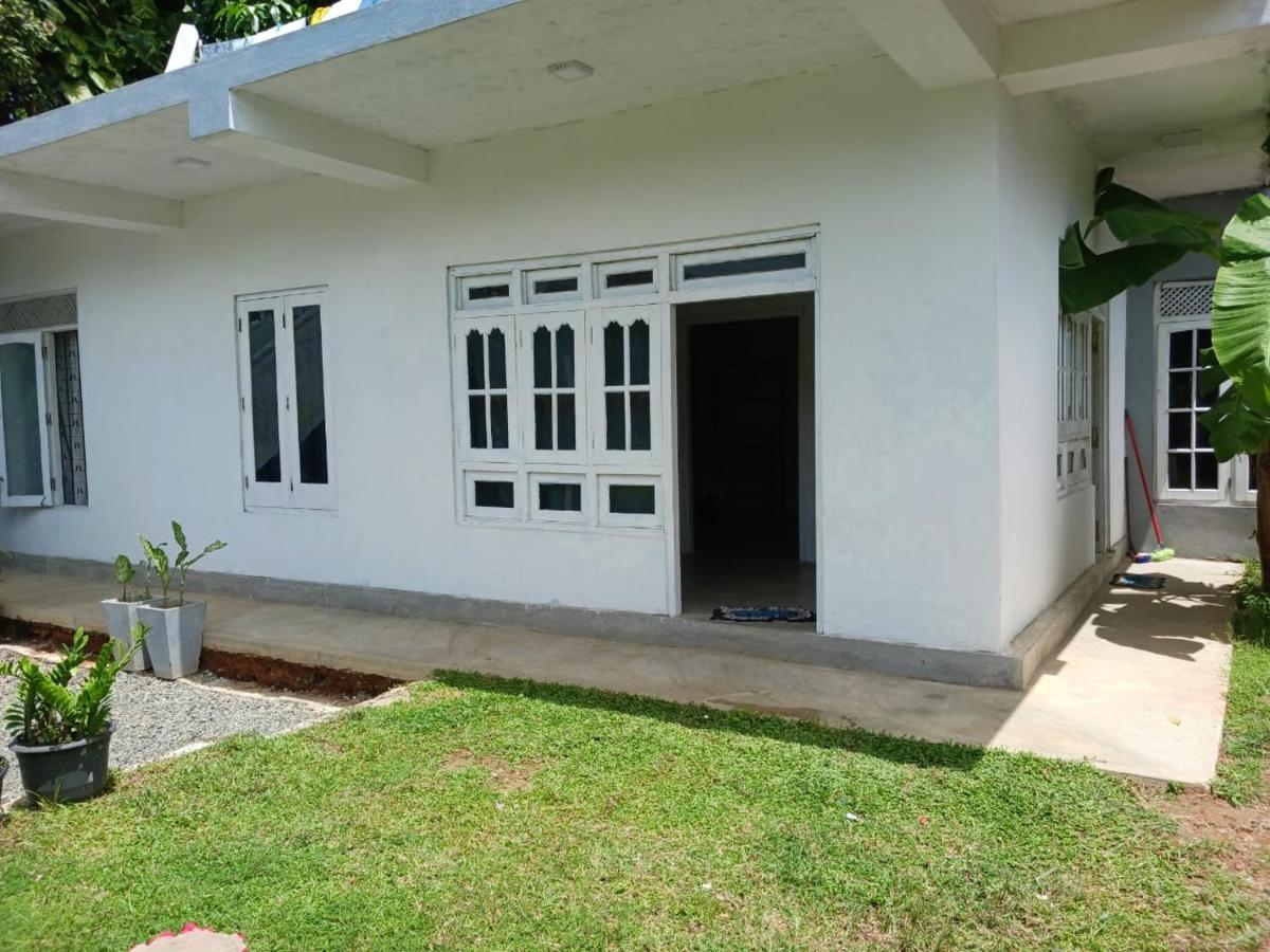 Villa Diamond Nest Unawatuna Bagian luar foto